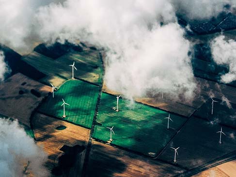 Moderni tiedolla johtaminen energia-alal­la – uusia mahdolli­suuk­sia